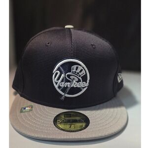 New Era 59FIFTY Hat Mens 7 1/2 Navy Grey Excellent NY Yankees MLB BP Cap